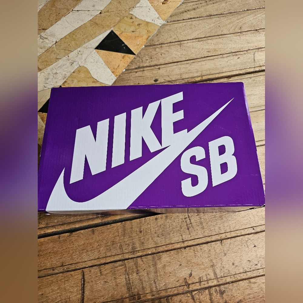 Nike SB Ishod Wair Skate Shoes - Picture 11 of 13